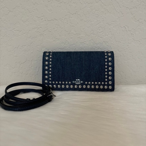 Coach Anna Foldover Clutch Crossbody With Rivets - Picture 1 of 12